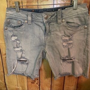 Miss me shorts size 29